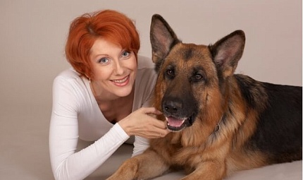 Оксана Сташенко взяла шефство над бездомными собаками